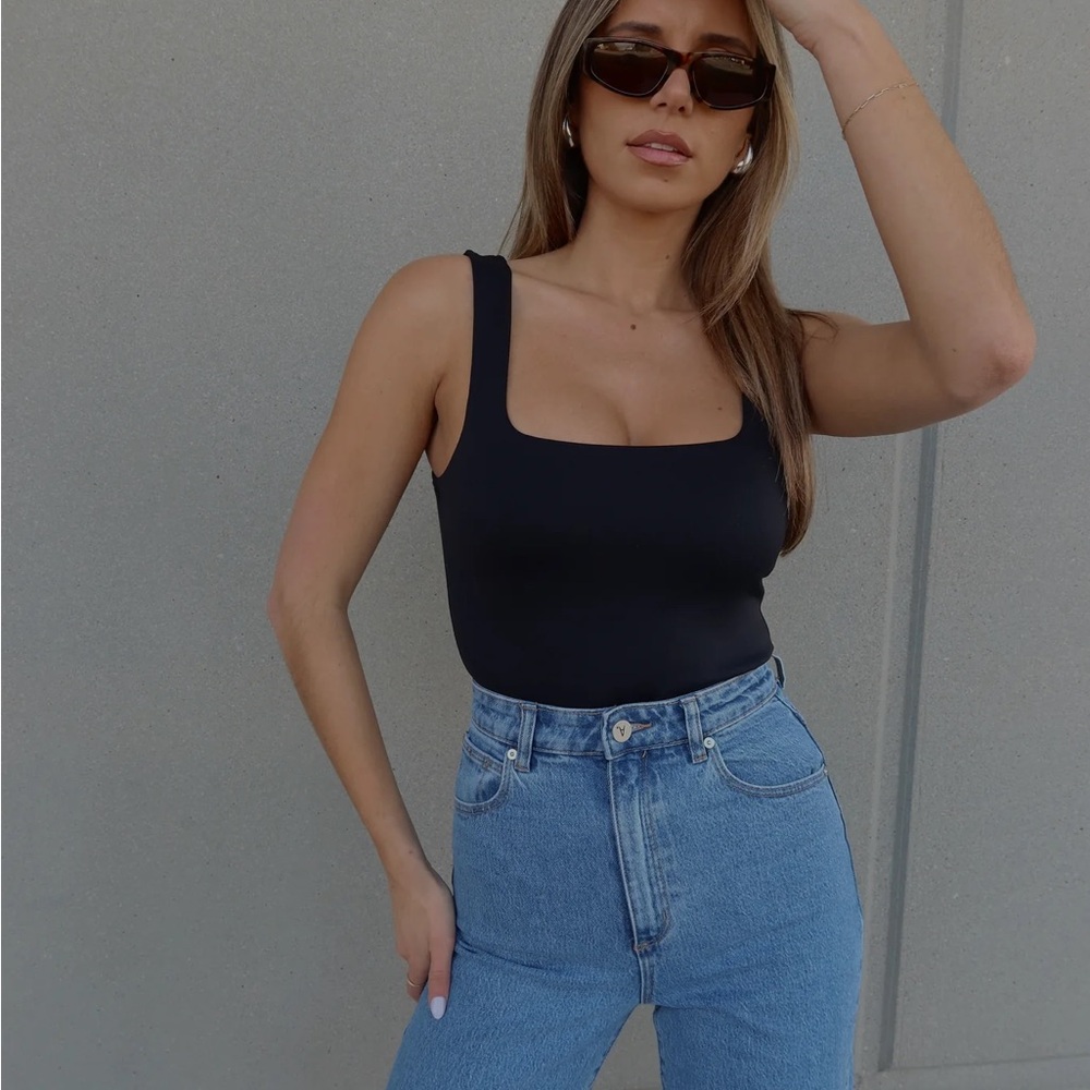 Classic Black Women's Tank Top